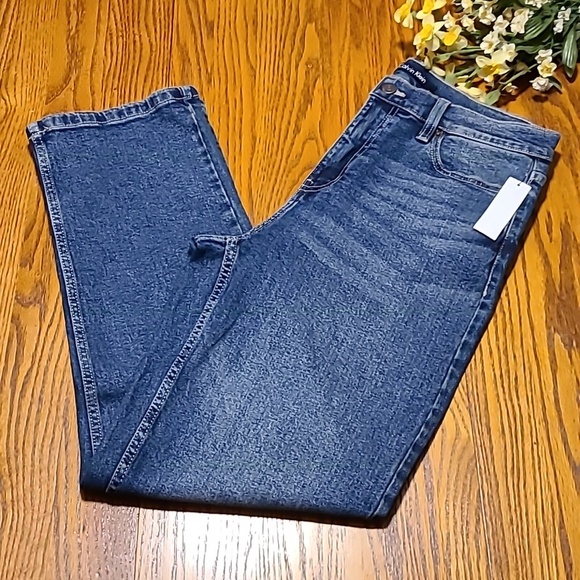 Calvin Klein Denim - NWT Calvin Klein Straight Leg Jeans - Ladies 8
